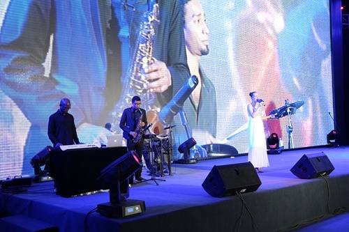 直播:激荡2014 万科赛高悦府新闻发布会 --凤凰