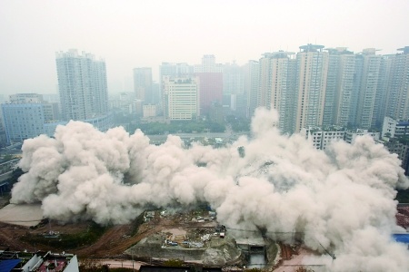 摆平22层大楼 沙坪坝加盖新节奏 --凤凰房产重