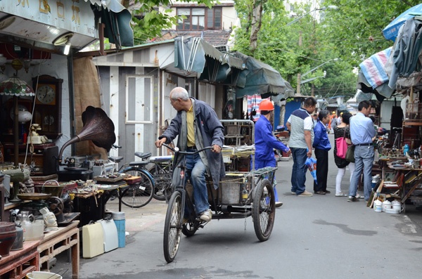 惜别东台路,上海古玩市场成追忆! --凤凰房产上