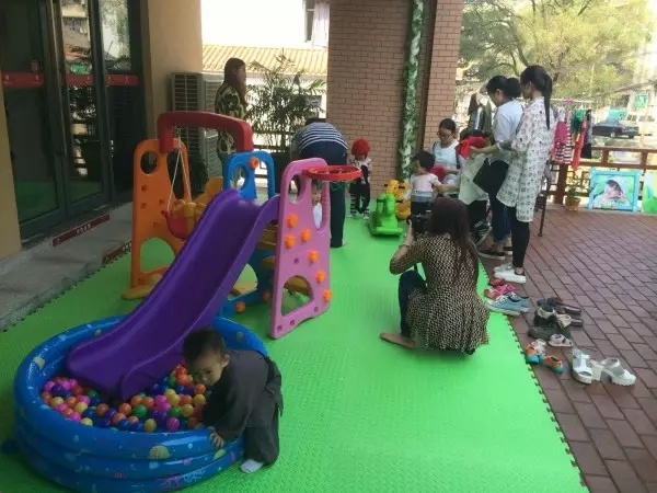 荣盛花语书苑:教你与宝贝锁定幸福时光 --凤凰