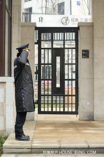 不负等待幸福兑现 兰溪谷一期完美交屋 --凤凰