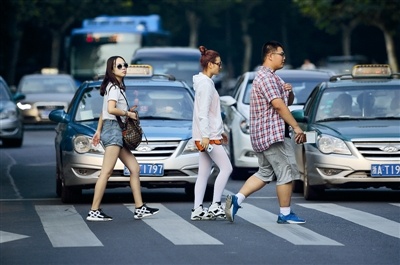 全国最堵杭州排第四 因斑马线太多? --凤凰房产