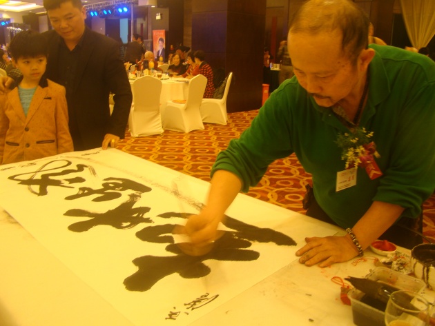 【凤凰公益】童梦同行公益活动新闻稿 --凤凰房