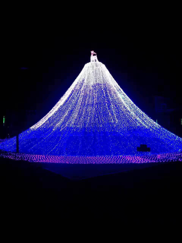 风靡日本、澳大利亚的灯光秀,点亮龙湖·滟澜