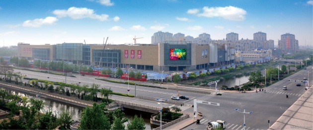 淄博银泰城满街派发养老金 大忽悠在把您当猴