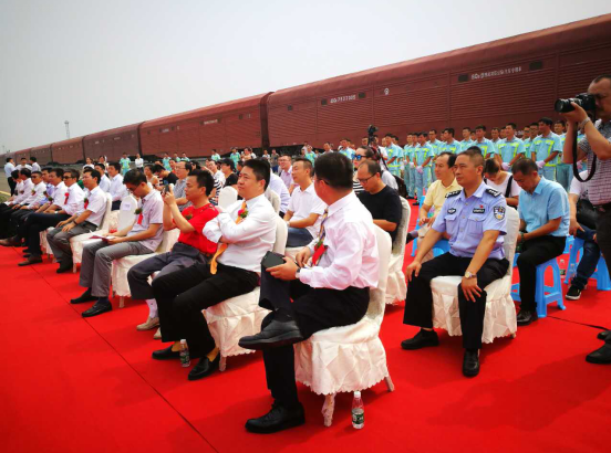 华通物流(成都)分拨中心正式入驻天府新区 --凤