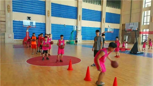 潍坊军海篮球训练营在恒大名都等你