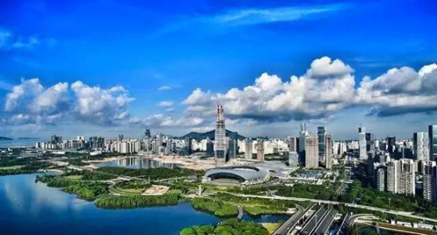 深圳新地标“春笋”封顶 重庆的新地标又在哪儿? --凤凰房产重庆