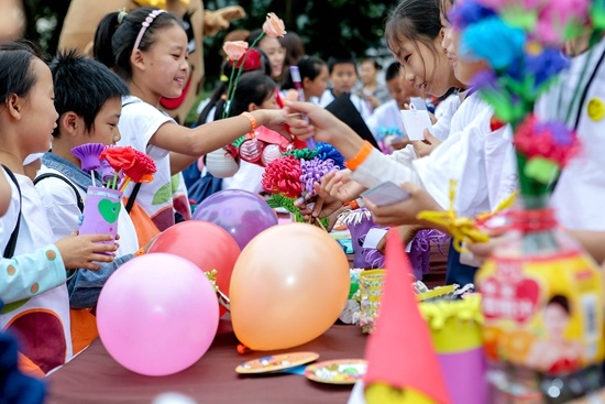 全球服务月 希尔顿逸林志愿活动助力改善社区