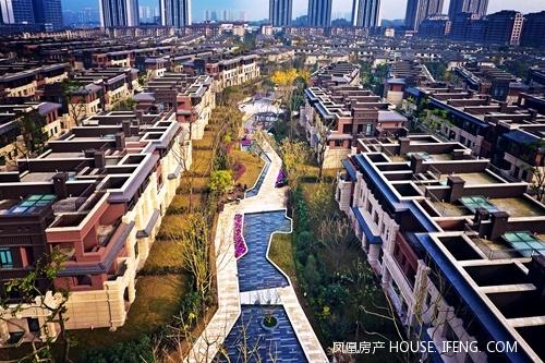 2016年重庆开发商信用评级 龙湖排名第一 --凤