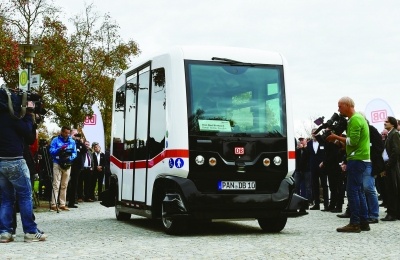 德国推出无人驾驶公交车