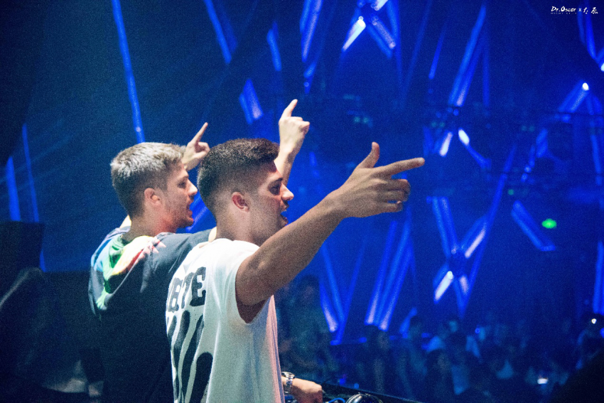 华北首家剧院式酒吧玩乐大师太原奥斯卡5月1