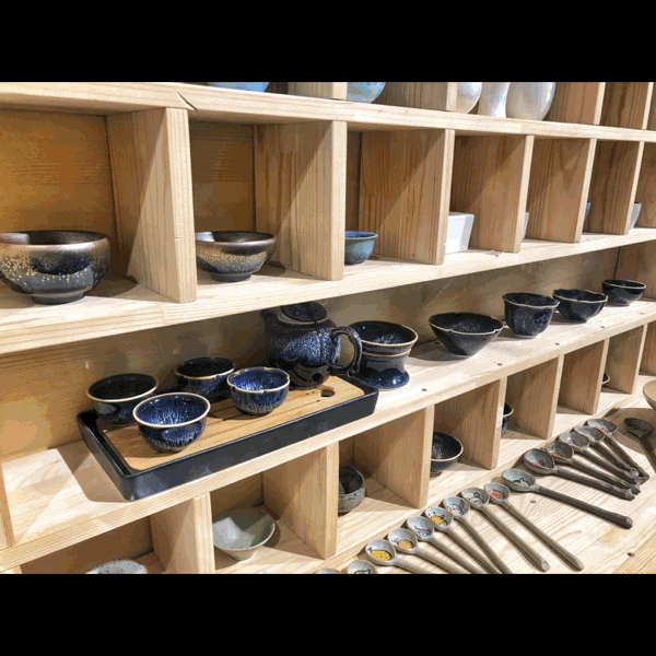 都在谈论消费升级 天津这家商场因消费降级赢