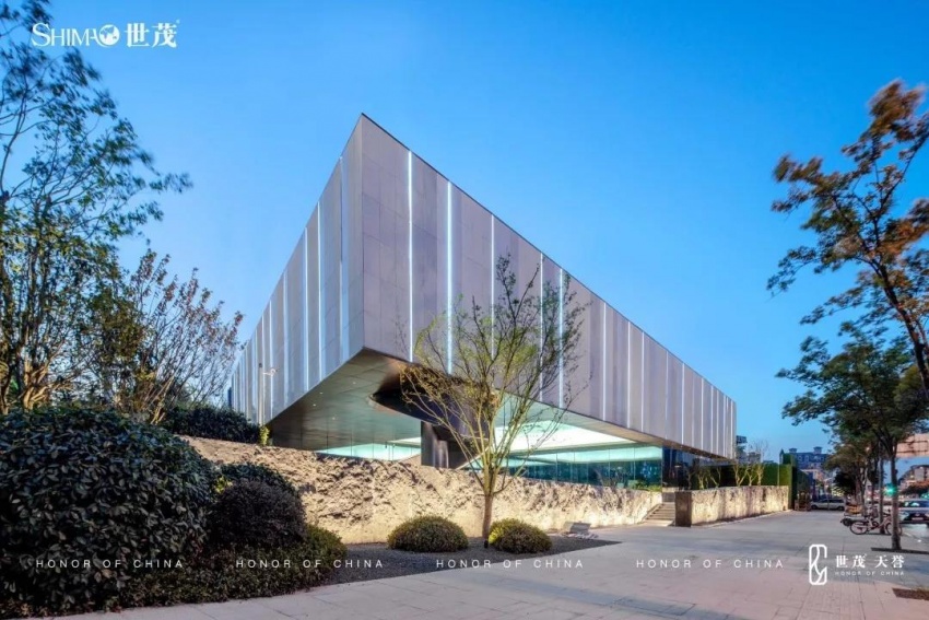 南京与一线城市的差距,仅有这260米!