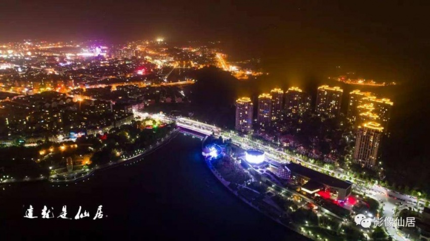 三门夜景