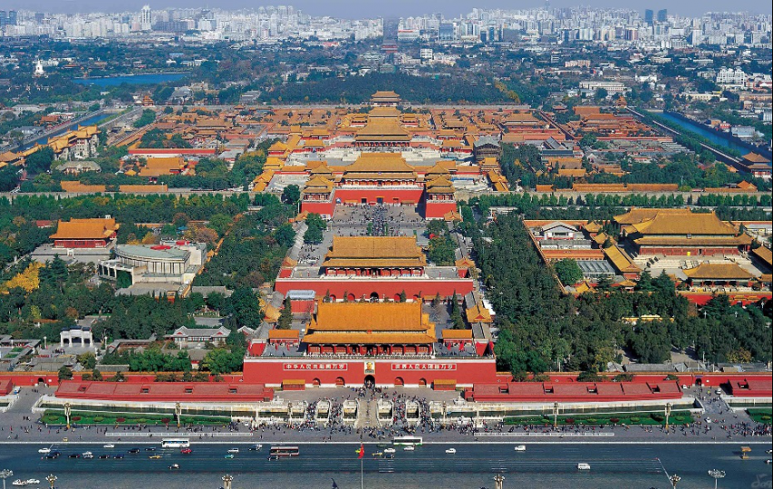 北京的中轴线,汇集了北京古代建筑的精髓,见证了北京城的沧桑变迁,在