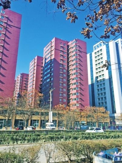 开发商违建 瑞穗苑经适房建好闲置一年无法签合同