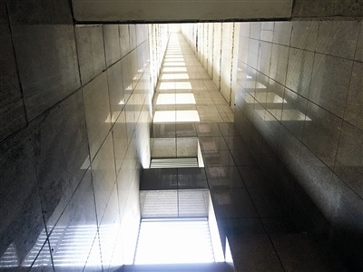 违建拆除后,通风井恢复通畅.