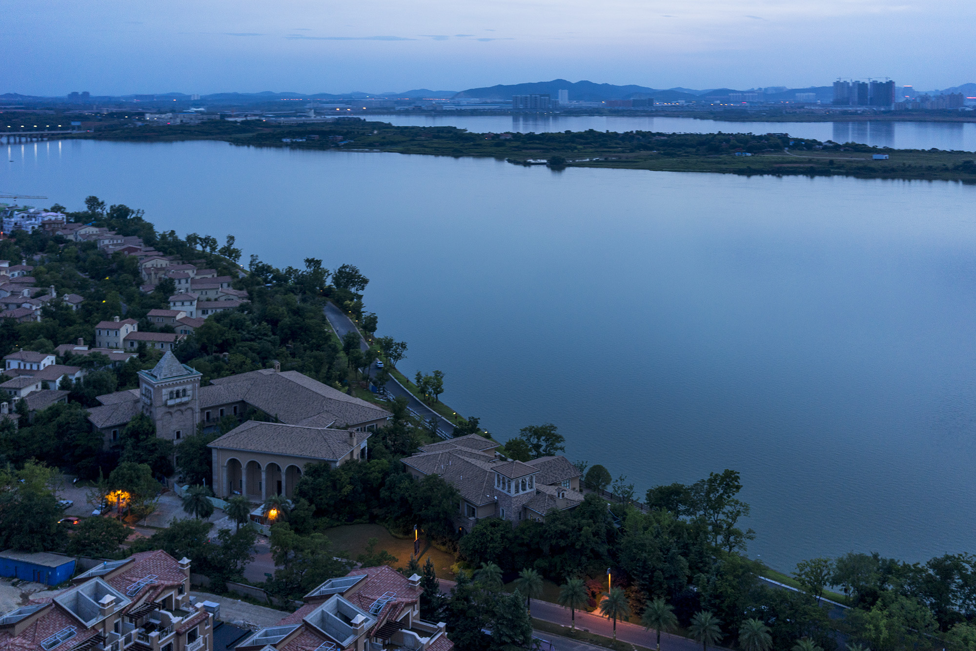 实景图_纳帕溪谷实景图-武汉凤凰网房产