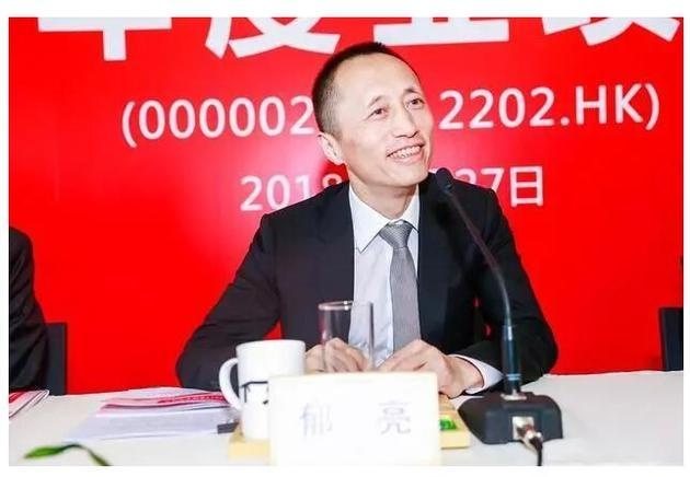 2017年6月30日,王石正式从万科董事长的位置退了下来,他一手栽培的
