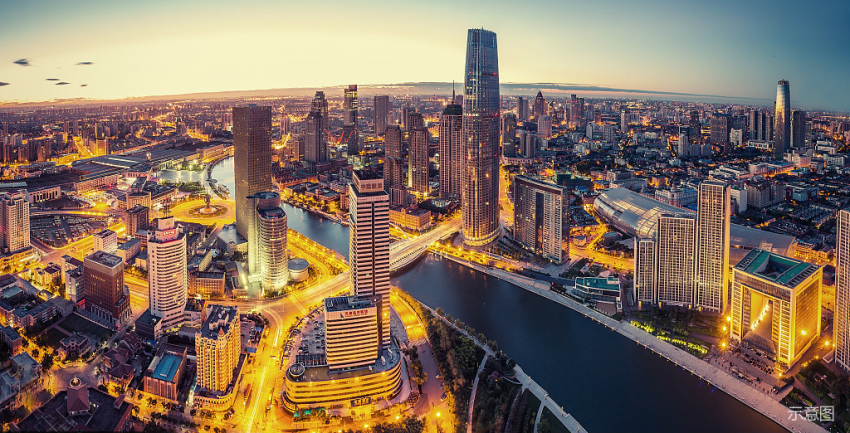 从纽约曼哈顿的上城区,到芝加哥都会区北区,再到上海浦东的陆家嘴,每