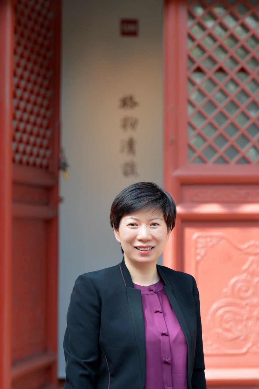 曲美家居副总裁吴娜妮荣获凤凰网榜样2019时代人物奖