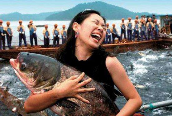 鱼码头,纺织谷,五四广场等网红打卡地都是免费的,真正产生消费的是"